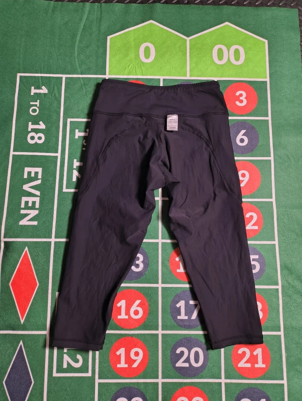 Stelle Leggings Women's Large Black Capri Athletic Yoga Pants Pockets